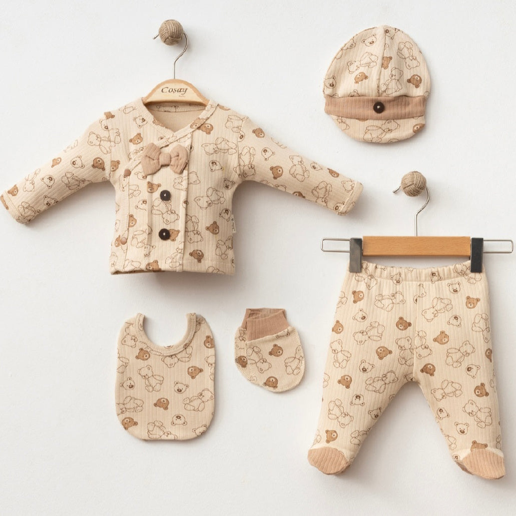 Light knitted 5pc welcome set