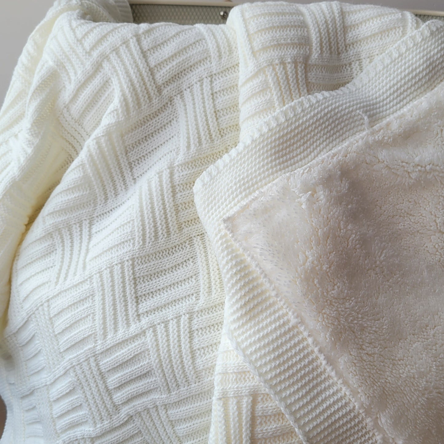 KNITTED DOUBLE SIDED SHERPA - baby blanket