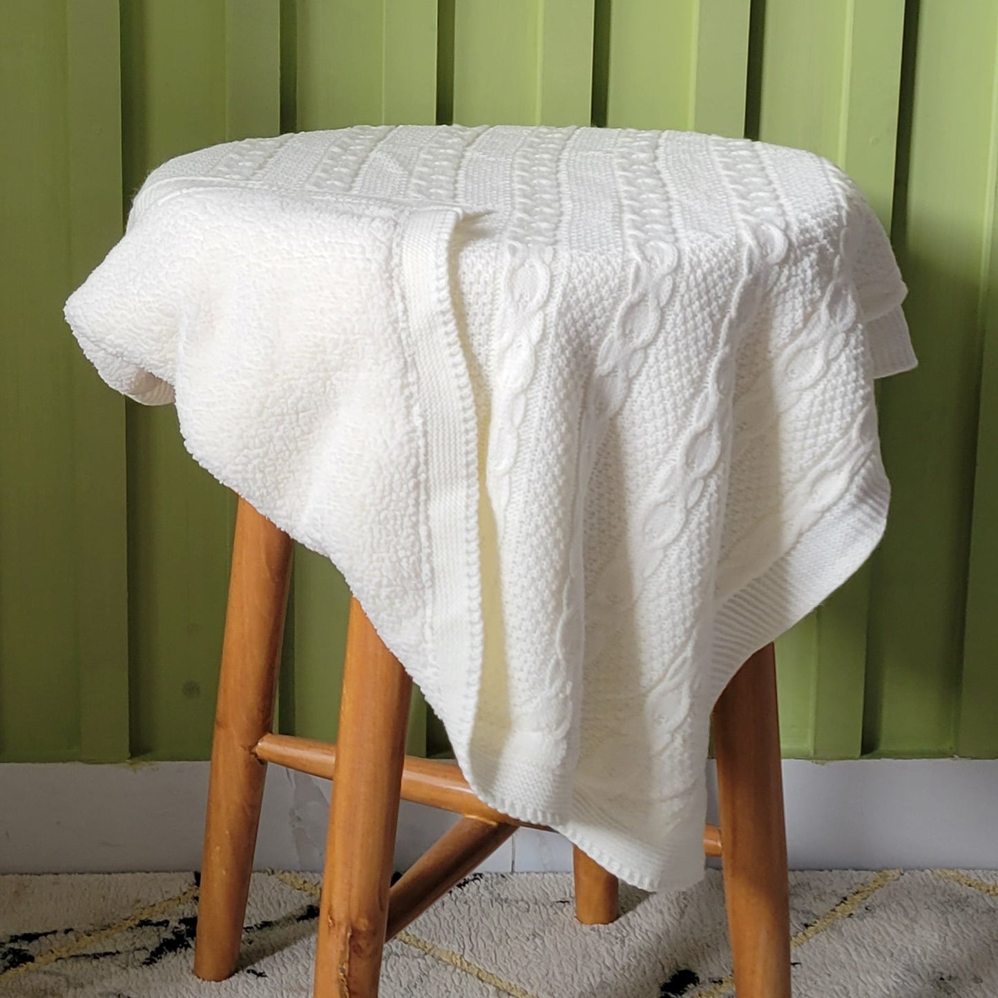 KNITTED DOUBLE SIDED SHERPA - baby blanket
