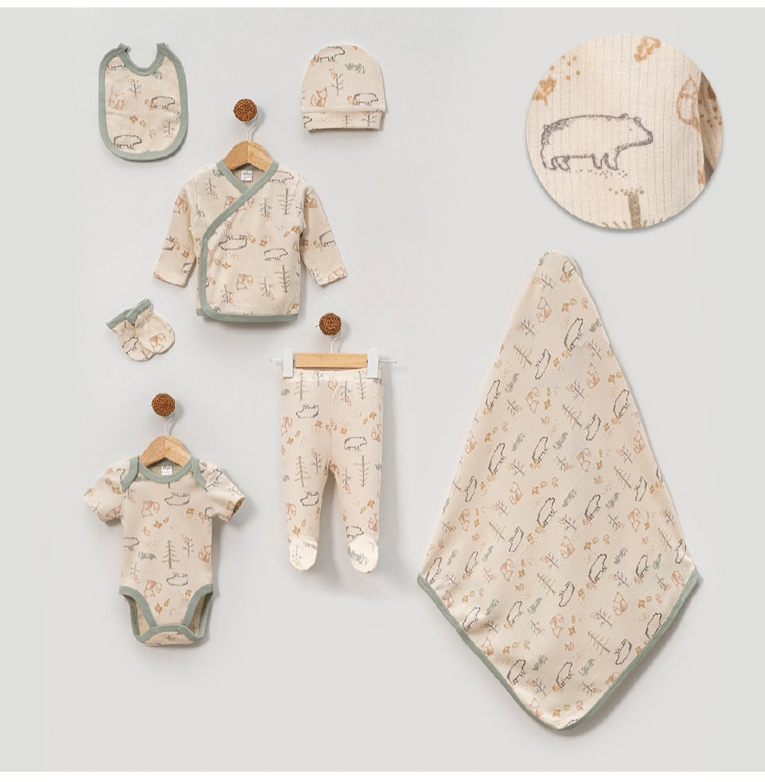 Light knitted 7pc welcome set