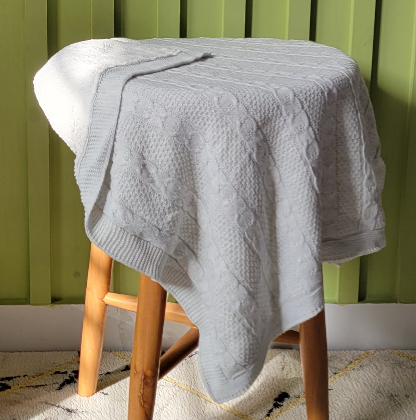 KNITTED DOUBLE SIDED SHERPA - baby blanket