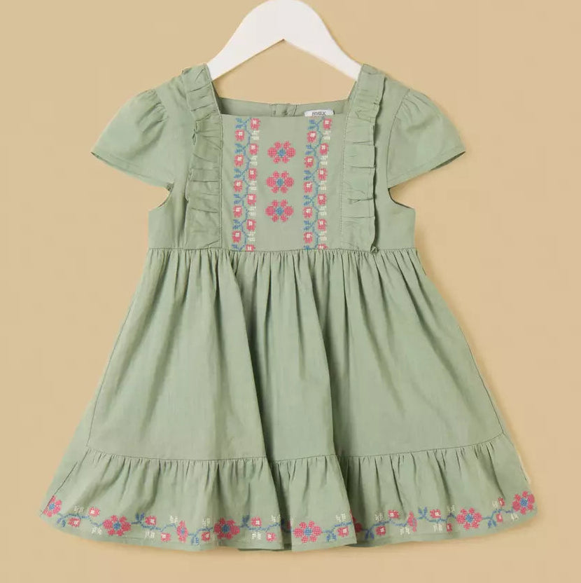 MAX-Embroidered Dress with Quilted Shrug