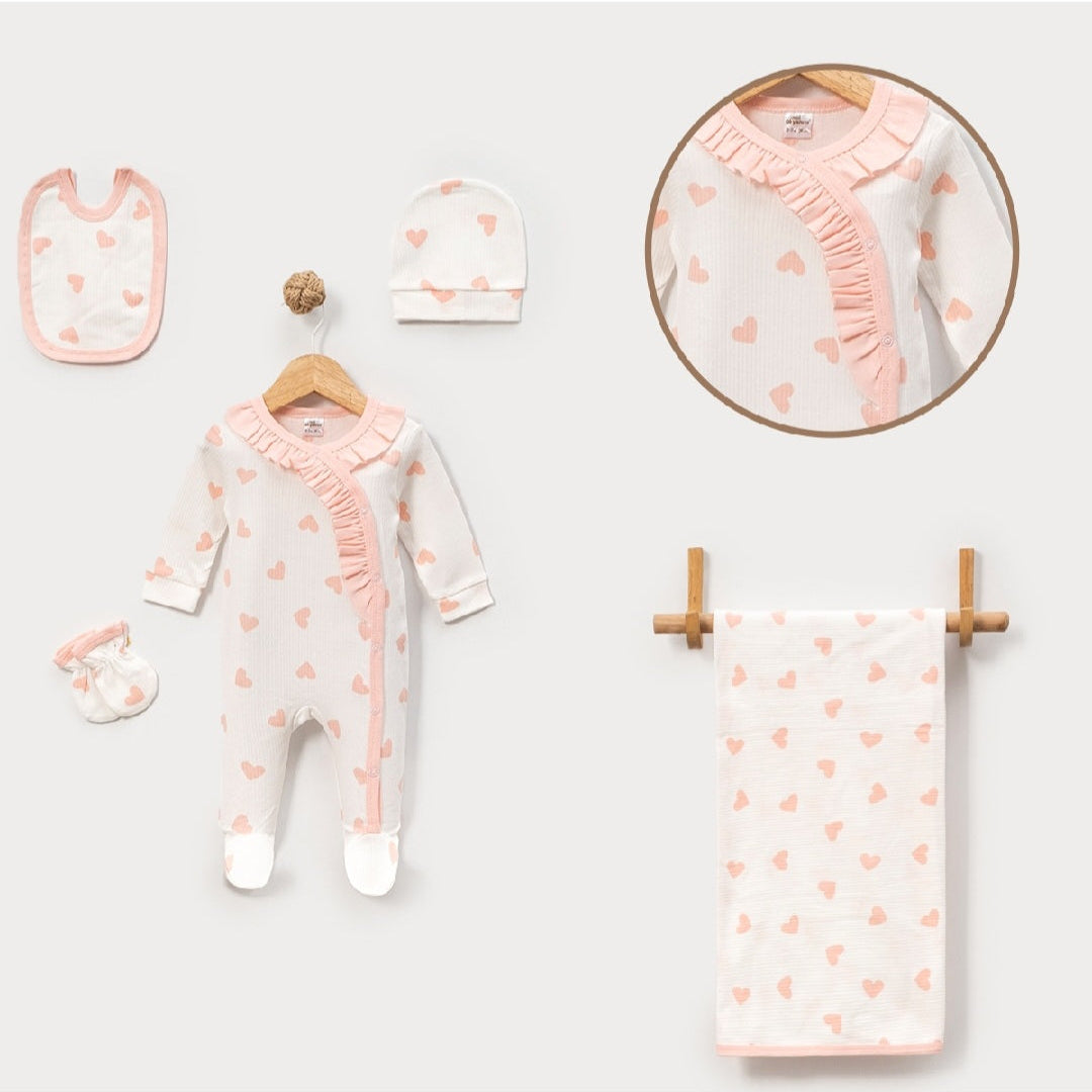 Light knitted 5pc welcome set