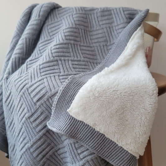 KNITTED DOUBLE SIDED SHERPA - baby blanket